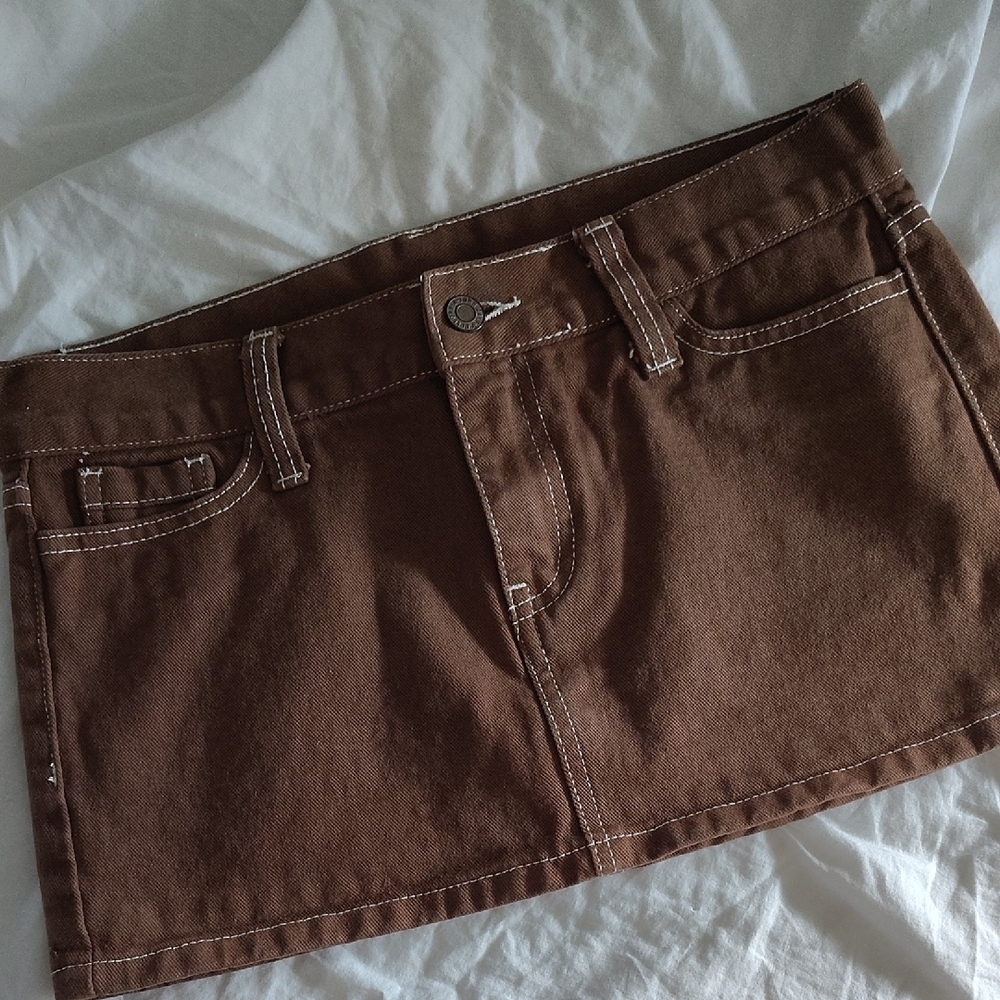 Brandy Melville brown mini skirt